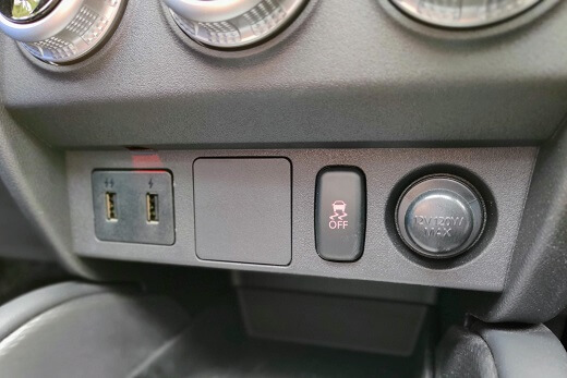 טיפים לנהיגת שבילים ברכב פנאי